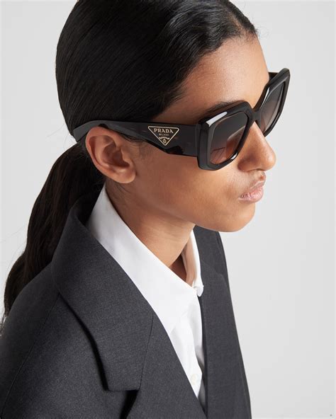 gradient logo sunglasses pra203418 prada|Women's Sunglasses .